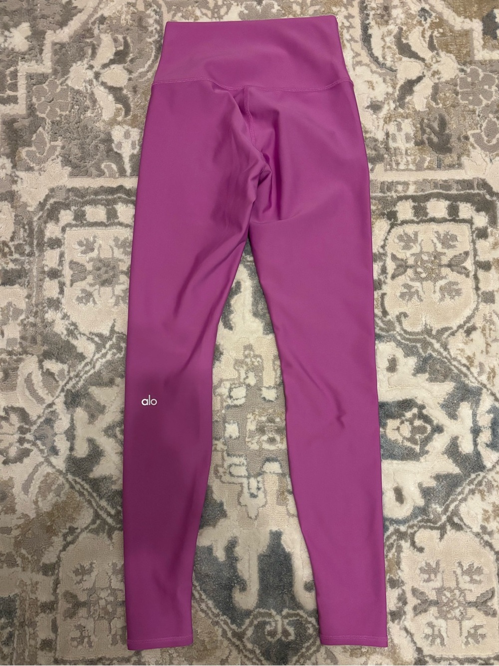 ALO YOGA Purple Airlift Leggings S